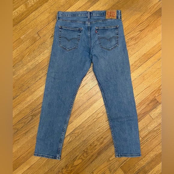 Men’s Levi Slim fit Jean - Picture 3 of 4